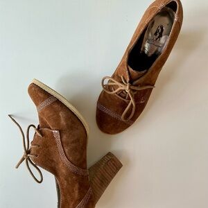 Hush Puppies Suede Booties Sz 6.5